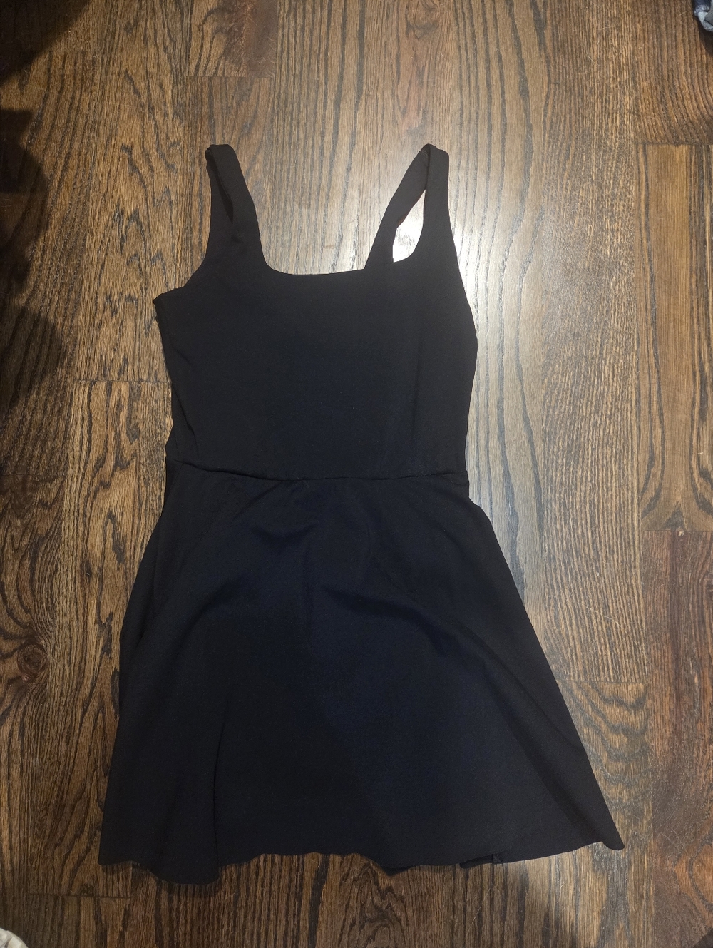 Spanx Get Moving Square Neck Dress